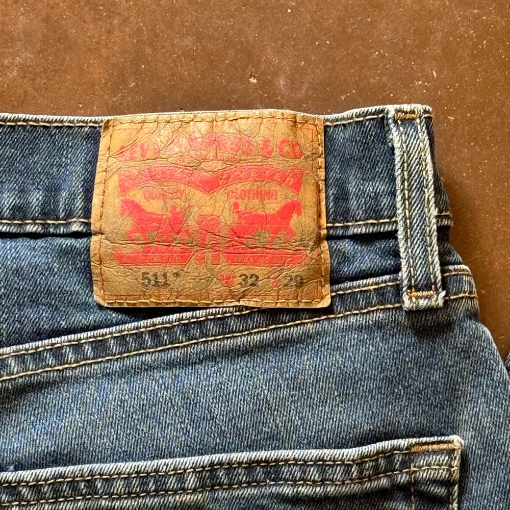 Levi's Classic Blue Jeans 511 32x29 Medium Wash - Picture 4 of 4